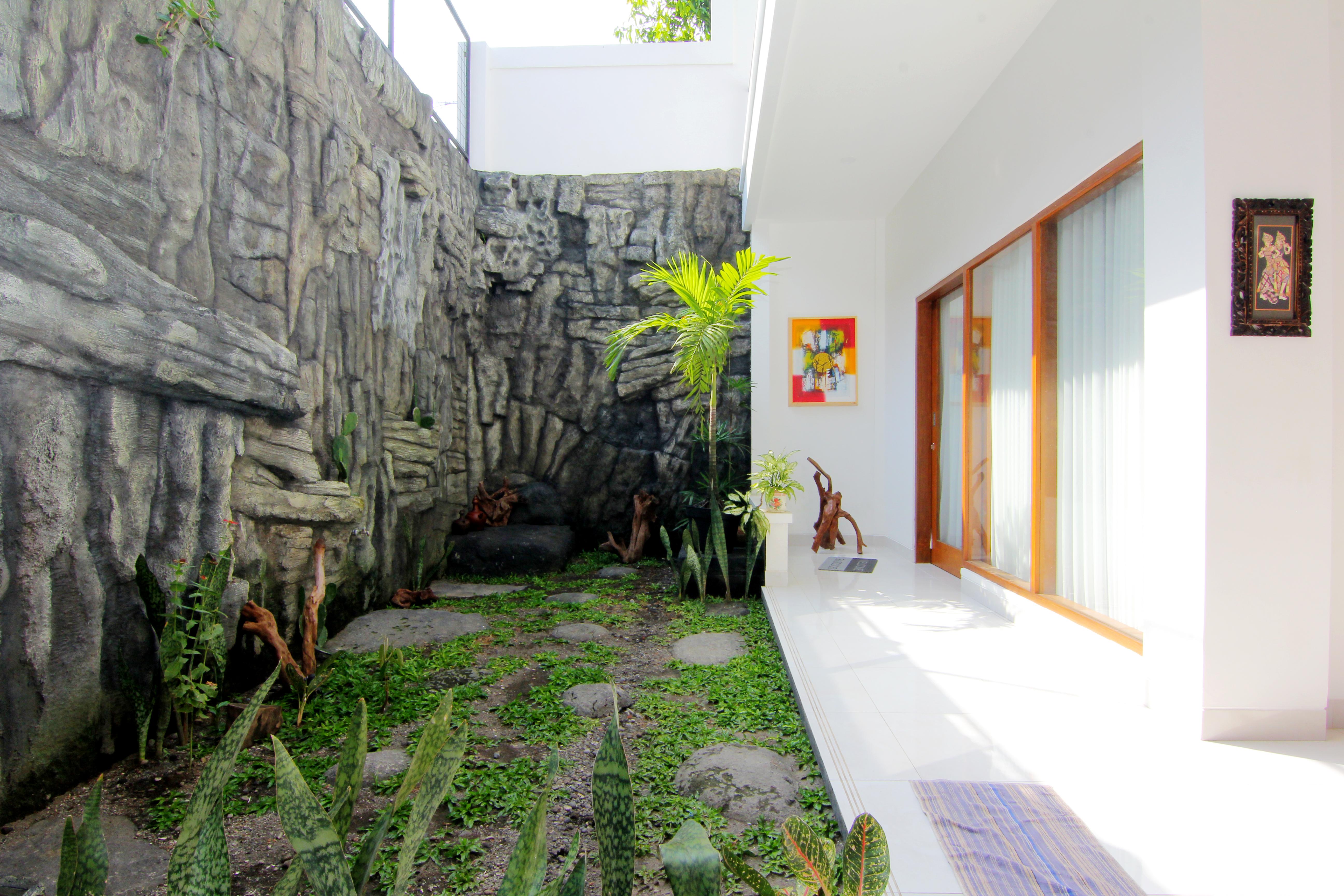 Hotel Silas Garden Yogyakarta Exterior foto